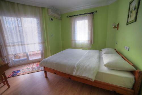 Nazar Hotel