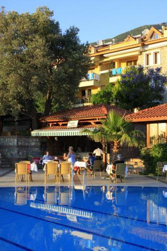 Perdikia Hill Hotel And Villas