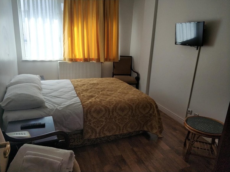 Hali Hotel