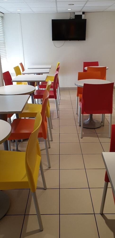 Hotel Premiere Classe Besancon - Ecole Valentin