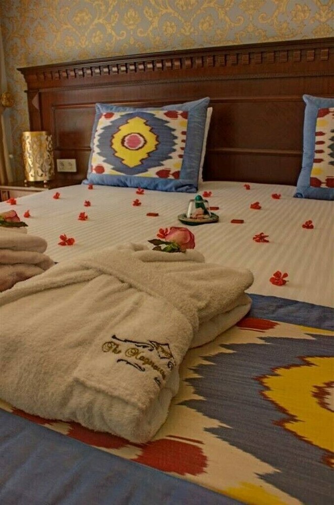 The Magnaura Palace Hotel