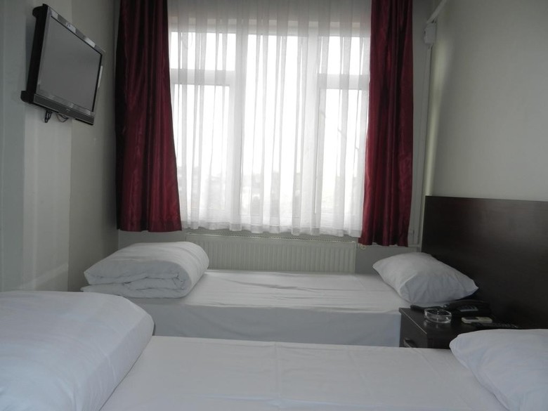 Cagri Hotel