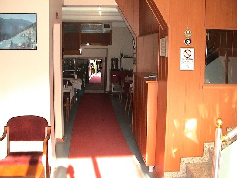 Cagri Hotel