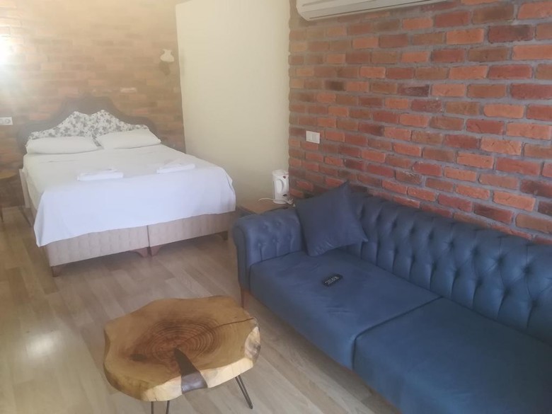Aleph Hotel