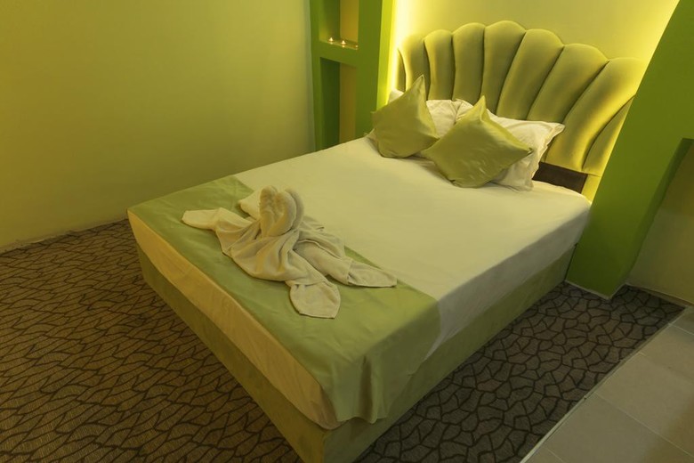 Hotel Diamond City