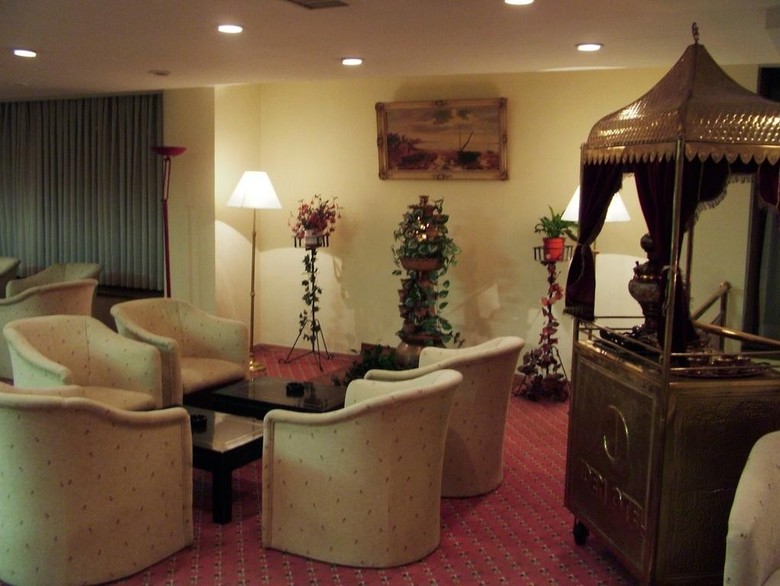 Aden Hotel