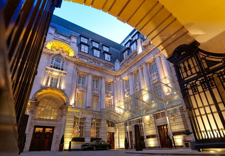 Amsterdam Court Hotel