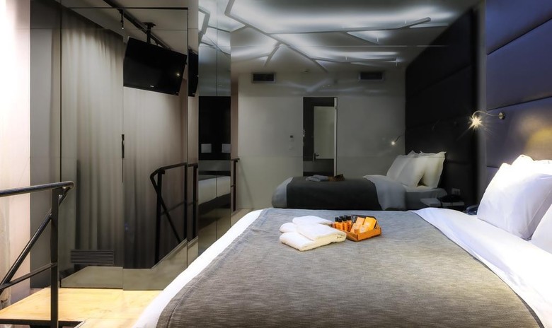 The Purl Hotel