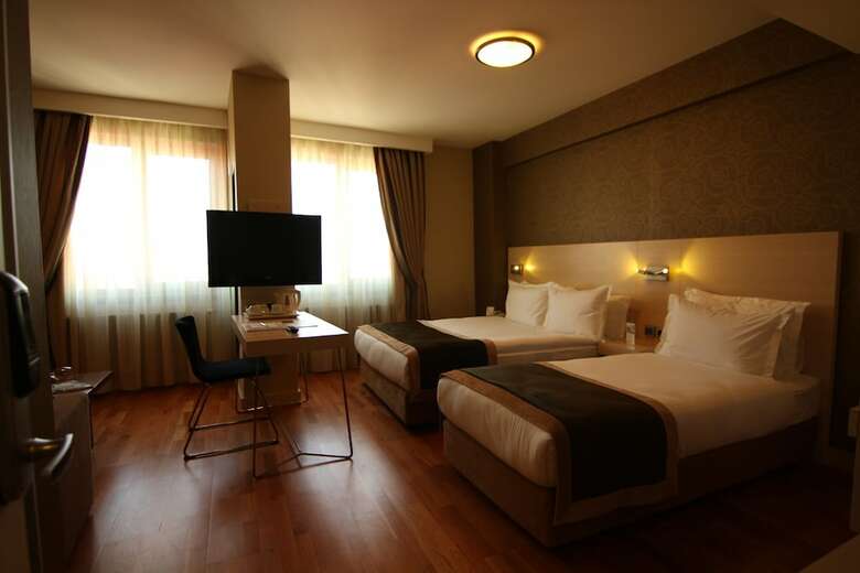 Hotel Troya