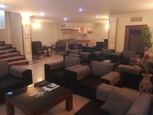 Lyon Hotel