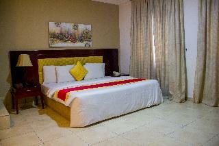 Hotel Crystal Court