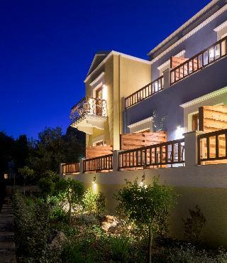 Apartamentos A Symi