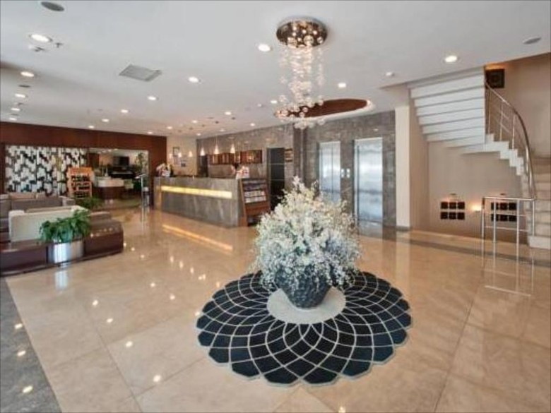Grand S Hotel