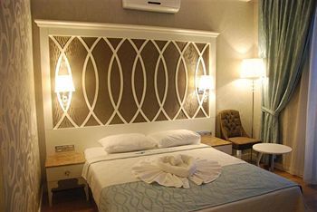Ocean Blue High Class Hotel