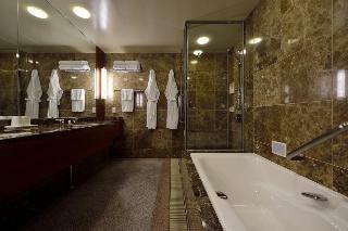 Urawa Royal Pines Hotel