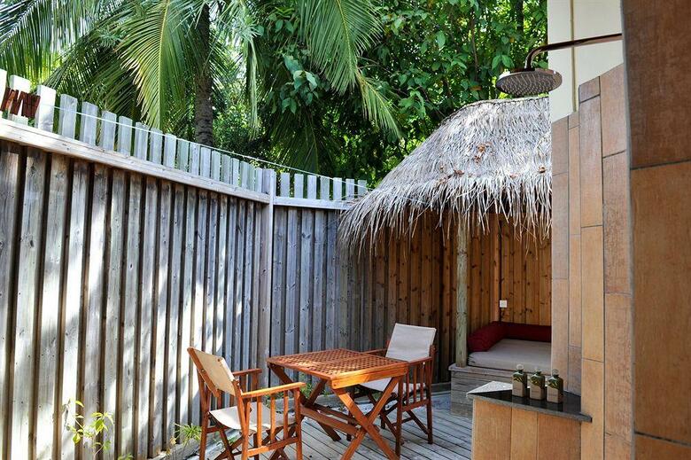 Hotel Komandoo Maldives Island Resort