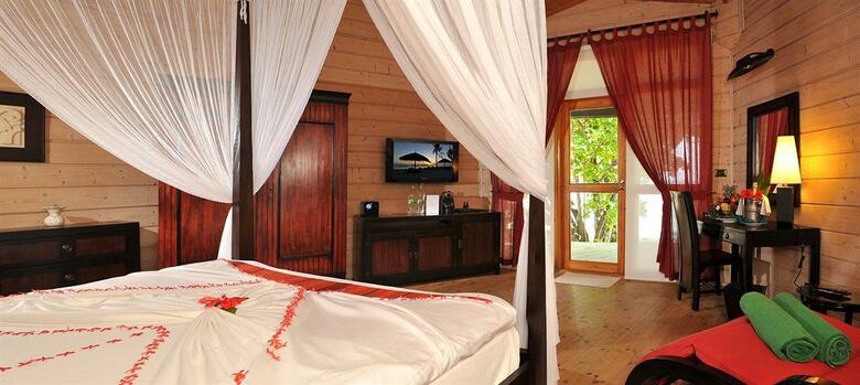 Hotel Komandoo Maldives Island Resort