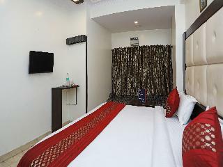 Oyo 11599 Hotel Hi Life