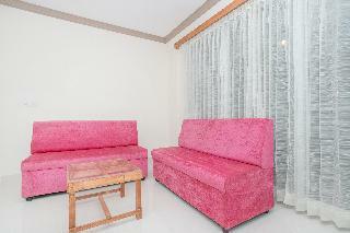 Hotel Oyo 12045 Pinewood Premium Suites