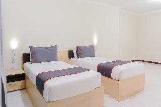 Hotel Collection O 6 Grand Palace Kemayoran