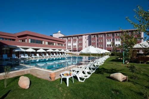 Crystal Kaymakli Hotel & Spa
