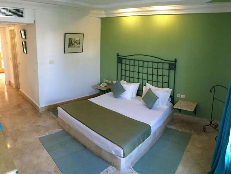 Hotel Daphne Miramar Club