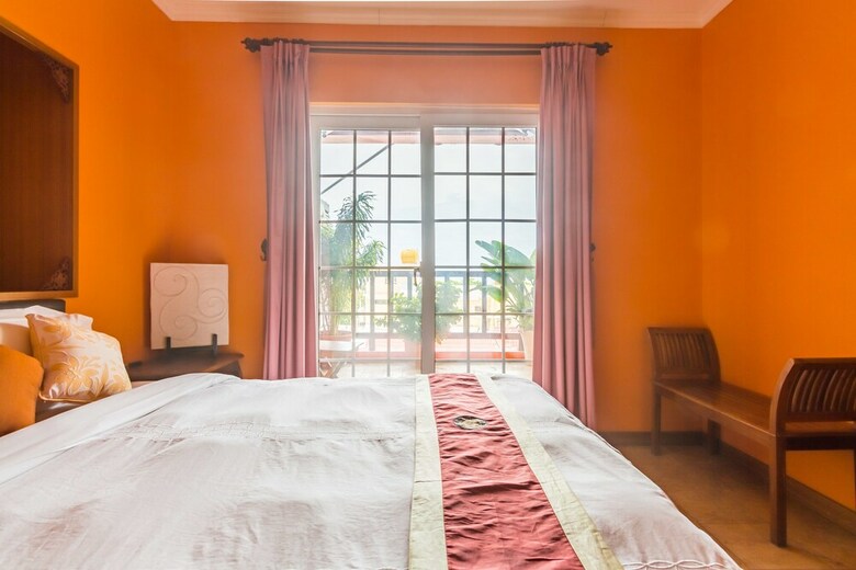 Bed & Breakfast Golden Ocean Azure Hotel