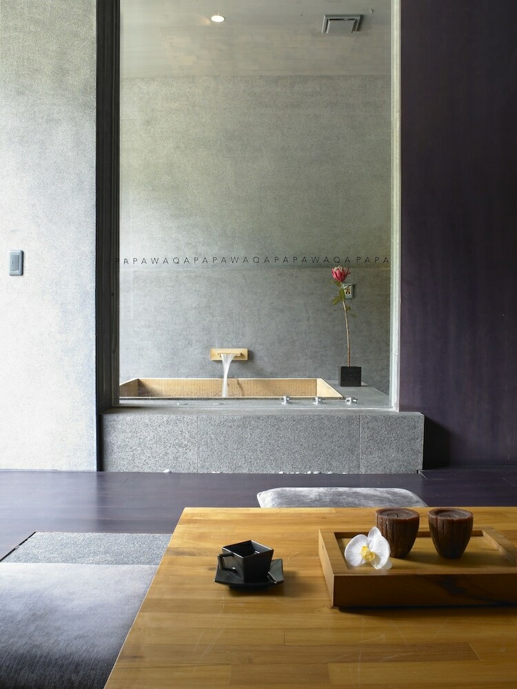 Hotel Onsen Papawaqa