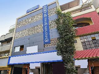 Hotel Silverkey Executive Stays 19389 Divine Inn