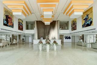 Hotel Ramada By Wyndham Bengaluru Yelahanka