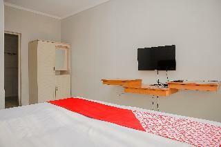 Oyo 1107 Rossan Villa