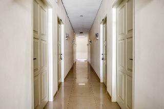 Reddoorz Near Ciputra World 3