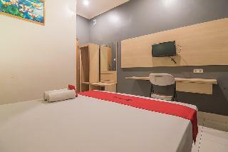 Reddoorz Plus Near Alun Alun Bandung