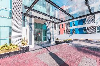 Oyo Flagship 1170 The Habitat Karawaci
