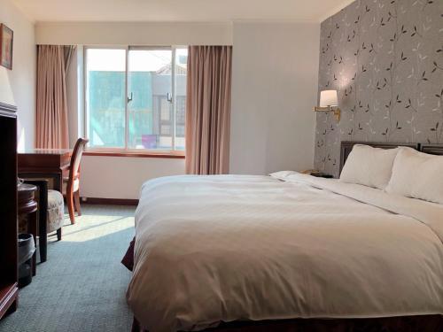 Fuhung Hotel