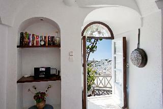 Villa Alexander's Suites