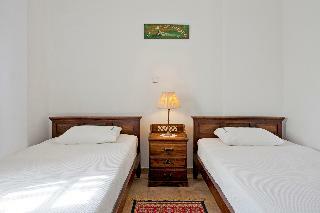 Villa Alexander's Suites
