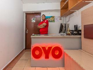 Hotel Oyo 1132 Azimaju Guesthouse