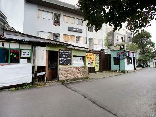 Oyo Life 2050 D'cinnamons Residence
