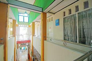 Oyo 1587 Graha Homestay