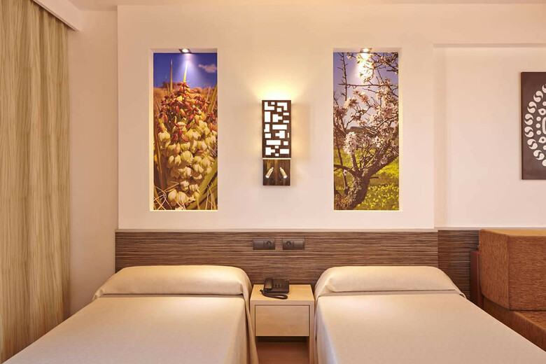 Hotel Mll Palma Bay Club Resort