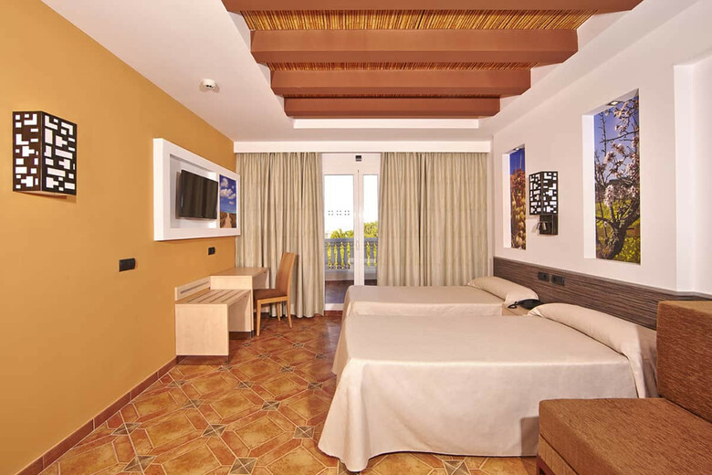 Hotel Mll Palma Bay Club Resort