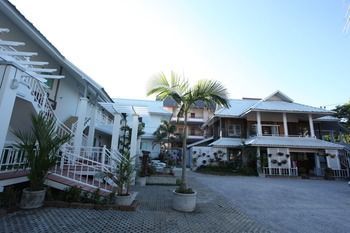 Hotel Rinlada House