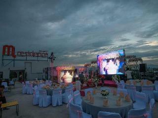 M Residence & Hotel