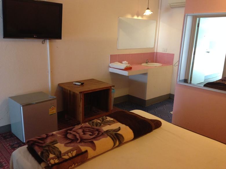 Motel Natpob Sleep Station
