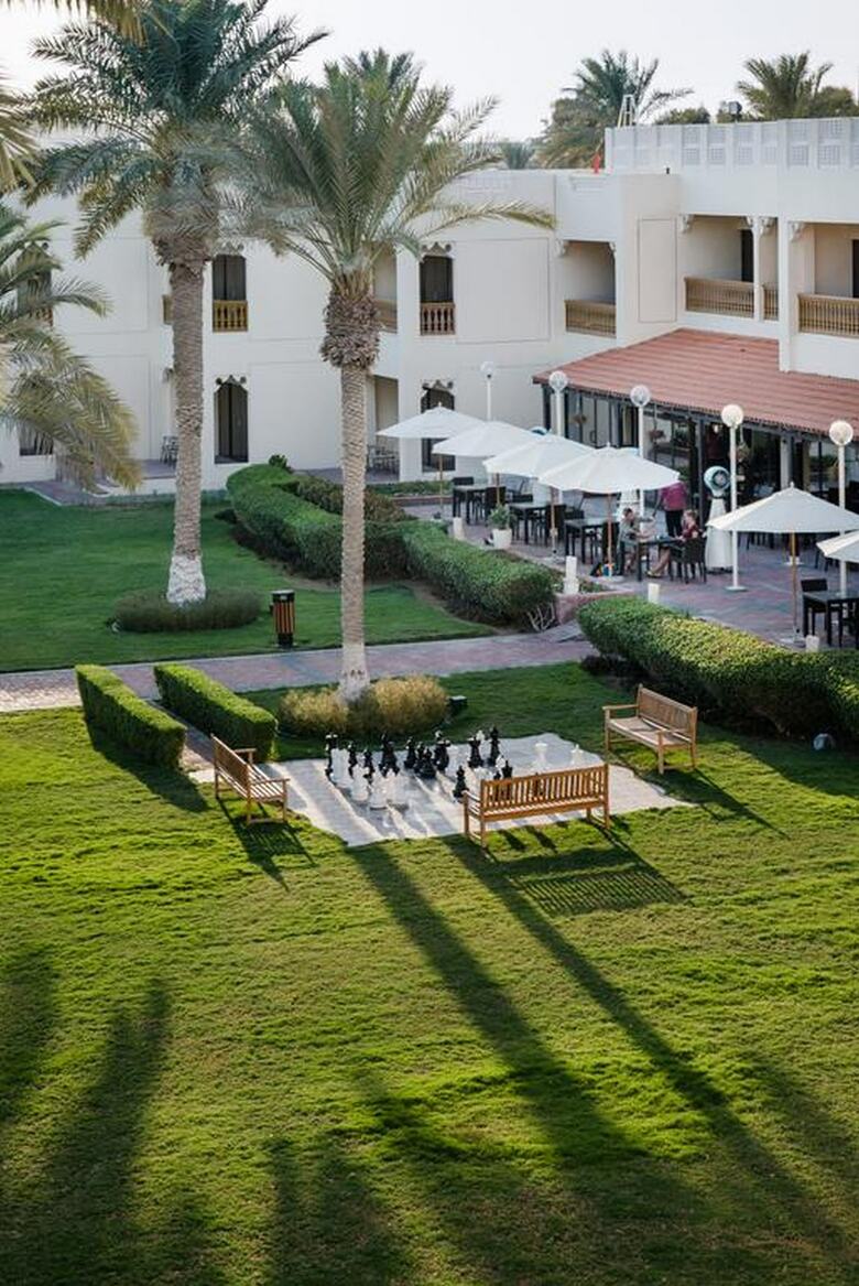Hotel Sealine Beach. A Murwab Resort