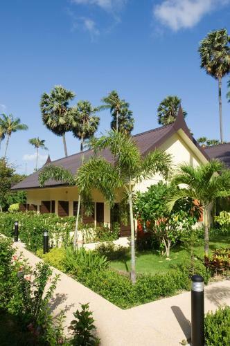 Hotel All Seasons Naiharn Phuket