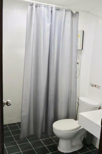 Hostal Baan Oui Guest House