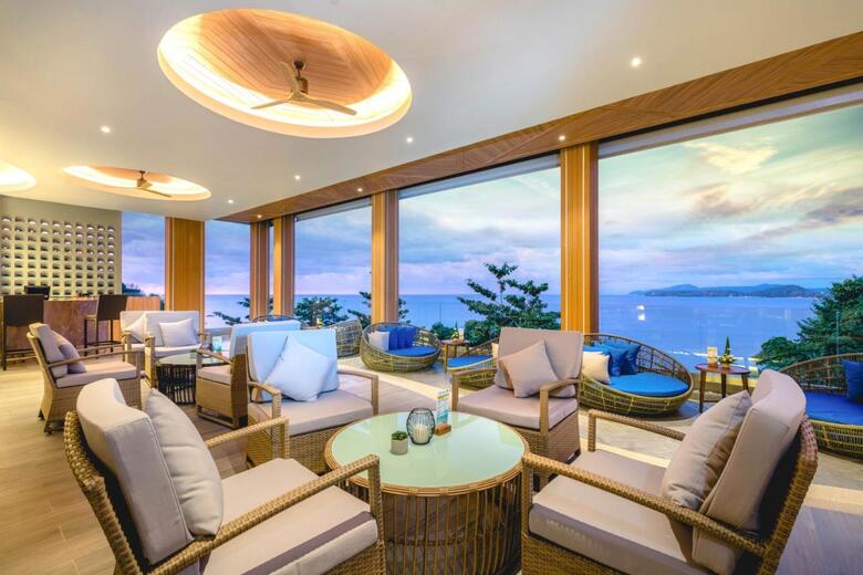 Hotel Aquamarine Resort & Villa