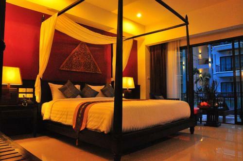 Hotel Navatara Phuket Resort